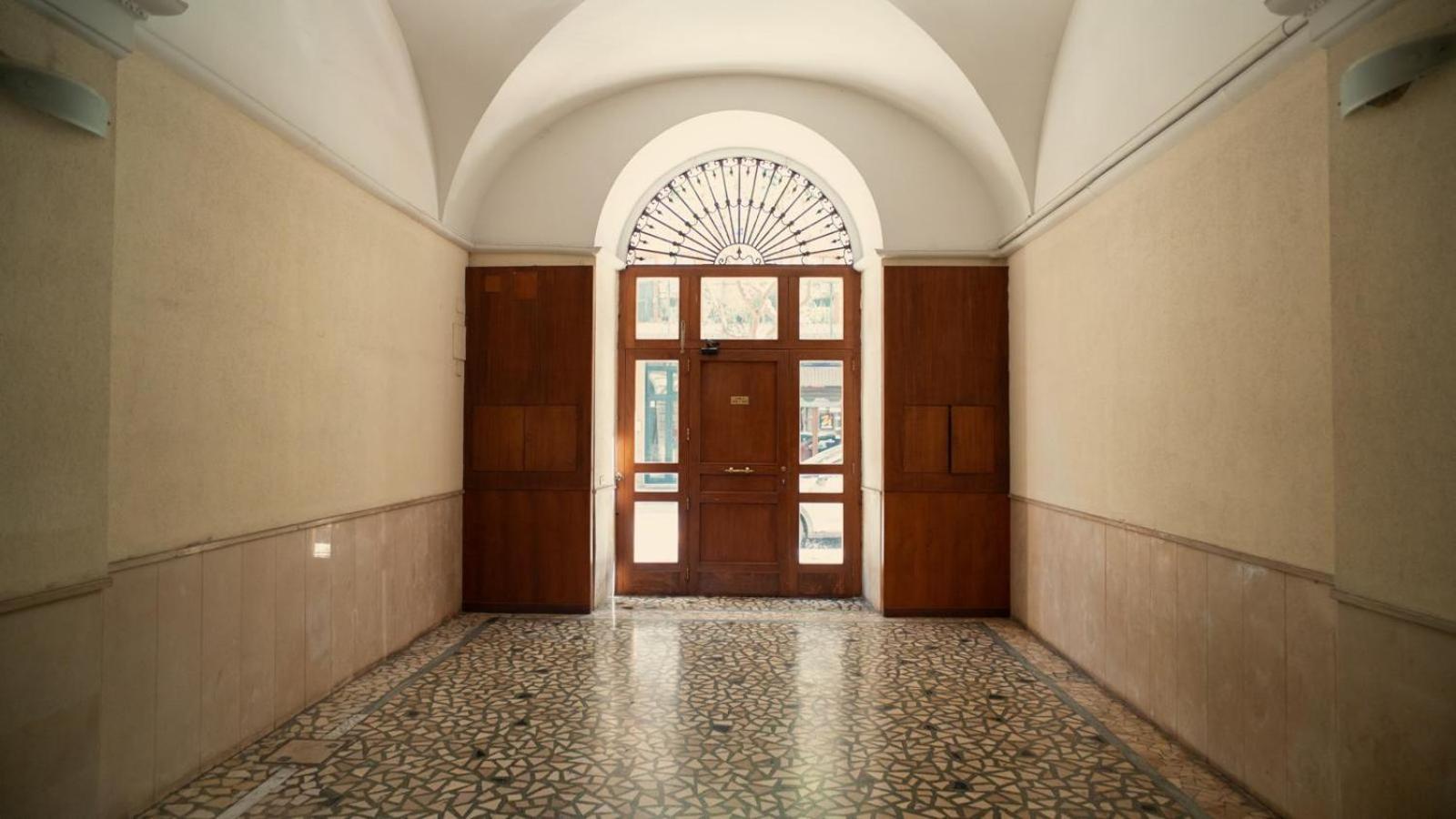 Murat Via De Rossi appartamento arredato Bari Esterno foto